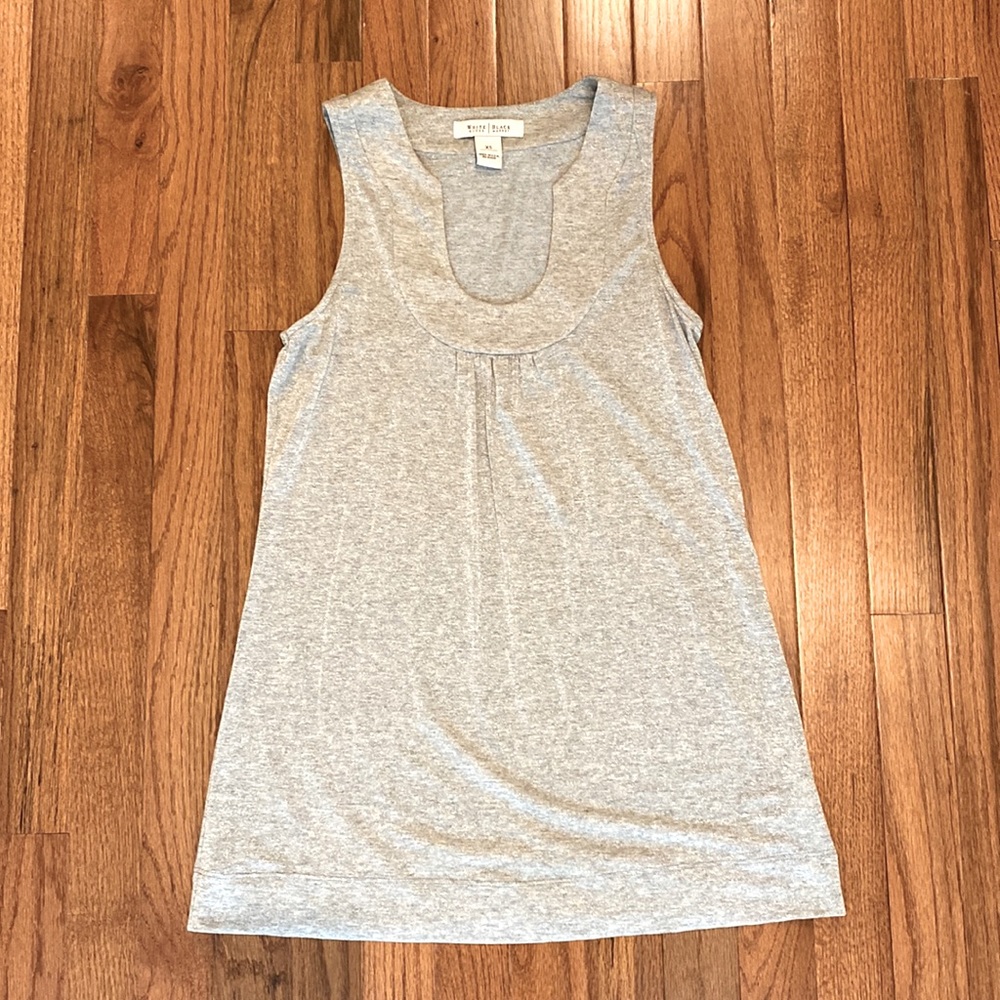 White House black market grey silver shimmer tunic. XS